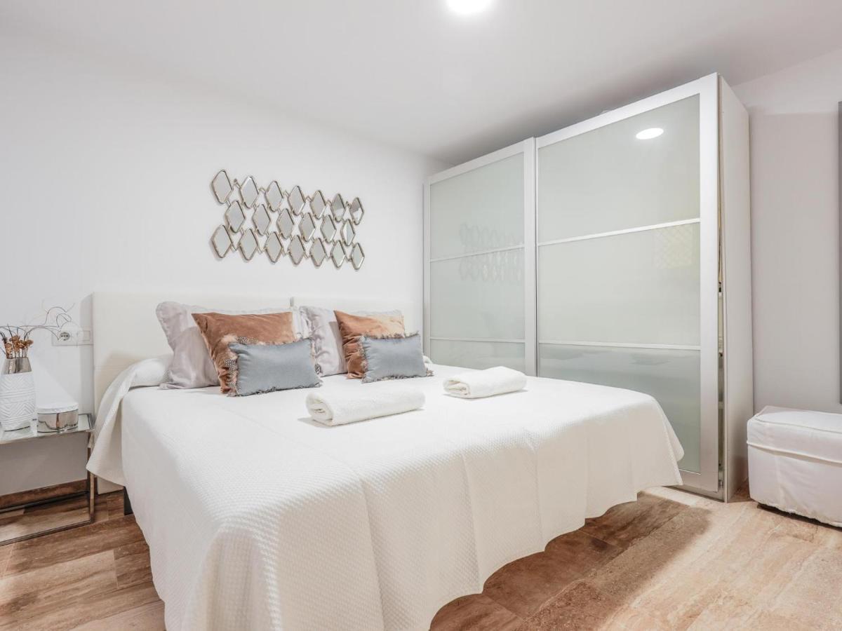 Bonito Apt En Cadiz Centro Renovado Εξωτερικό φωτογραφία