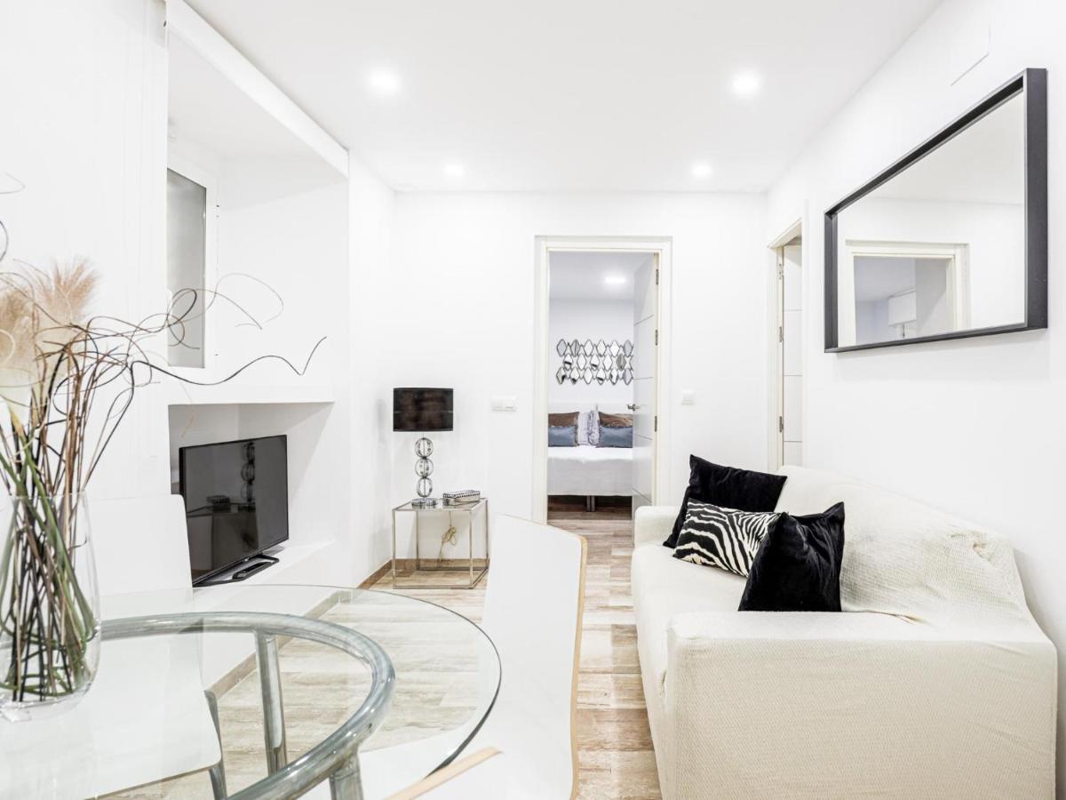 Bonito Apt En Cadiz Centro Renovado Εξωτερικό φωτογραφία